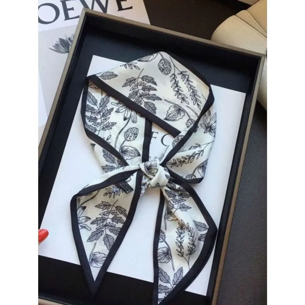 Flower scarf M1674